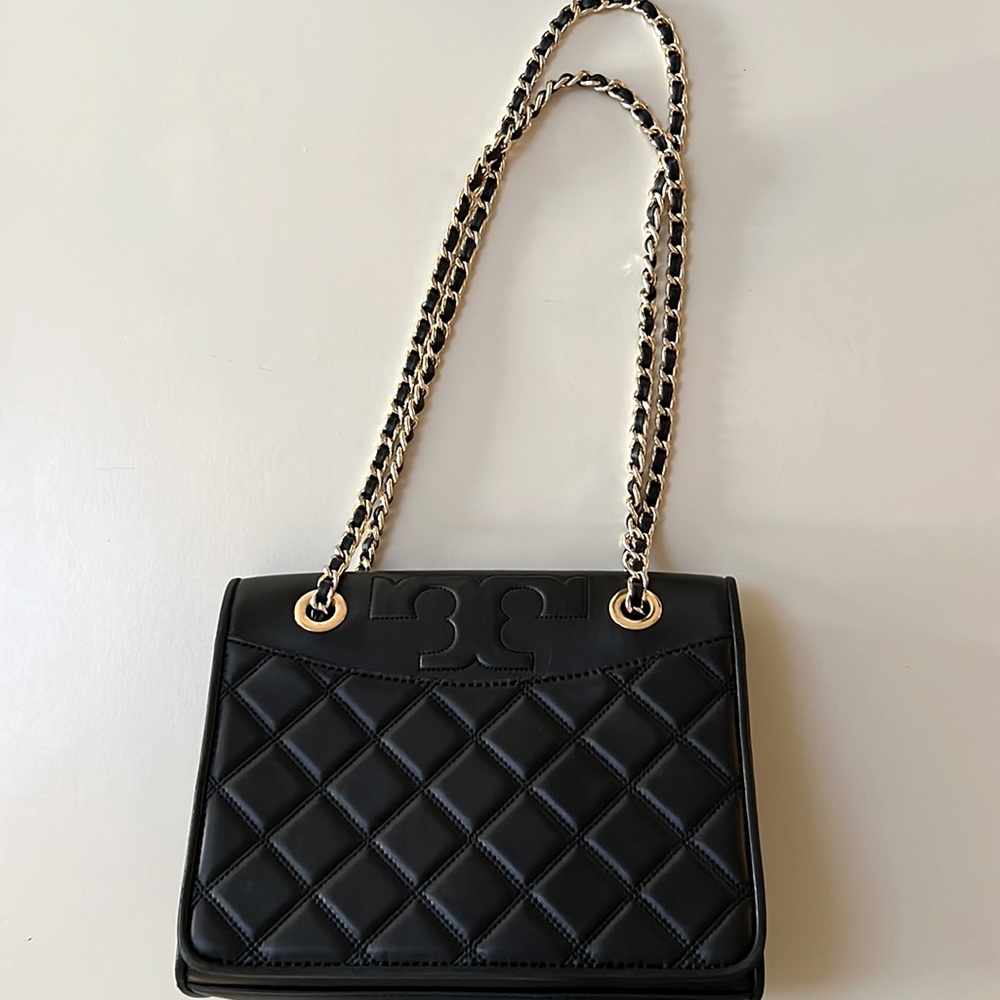 Authentic Tory Burch Alexa Convertible Shoulder Bag.